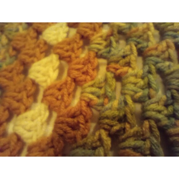 Vintage Handmade Crocheted Earthy Afghan Green Fern Tans & Browns 48" 68" - Picture 4 of 6